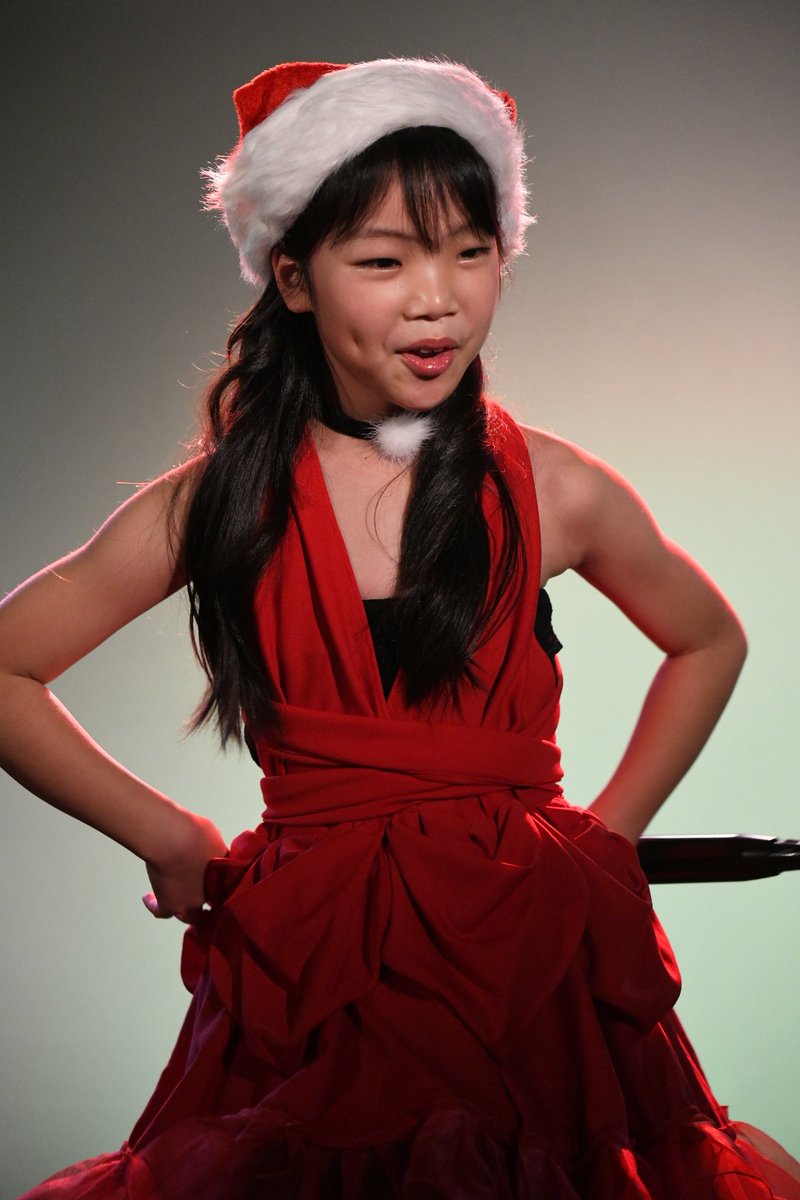 SD8U7w1v9x2rhh2's tweet photo. ちぃちゃん
KID JAM、西川口GALAXY
2019 12 21。
今日は初めカメラが動かなくてあせりましたが、レンズがきっちり装着されてなかったせいでした。
#ちぃちゃん #田村千尋
#KIDJAM #西川口GALAXY https://t.co/oyKLtQLYqD