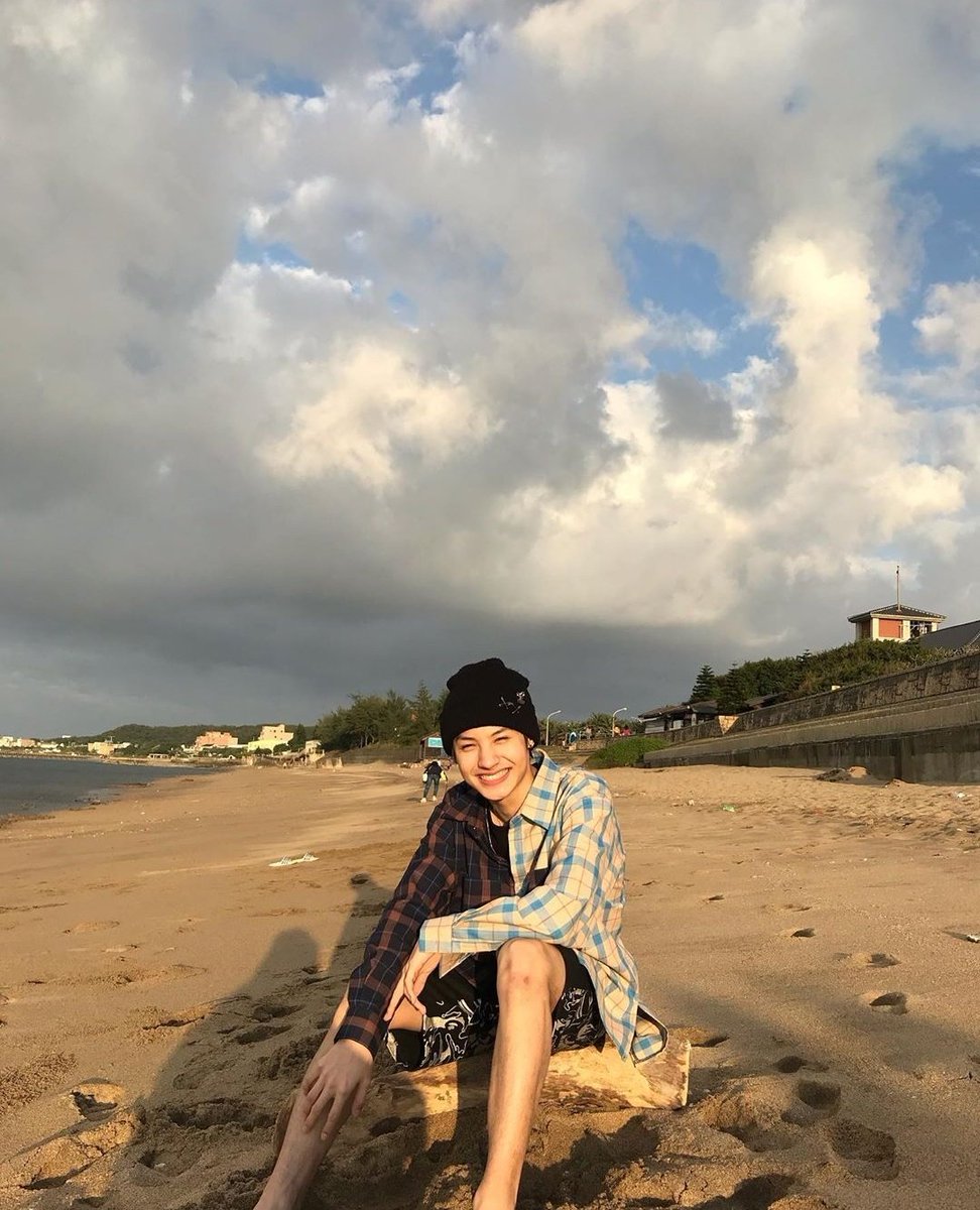 WEiparaguay's tweet photo. 191219 | 📷
Actualización de Jyunhao en su cuenta de Instagram.
Traducción: Mi vida es una broma 😁 es por eso que sonrío.
@OUI_ent #WangJyunhao #Jyunhao #Gunno #Ouientertaiment #Ouiboyz #OuiboyzPy https://t.co/ijJtUGMMgY