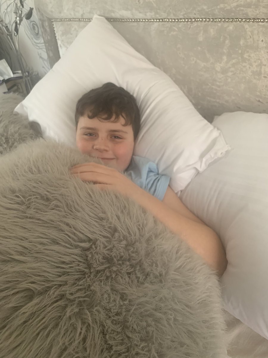 MrsKirstyMeade's tweet photo. The Satin Stripe Pillows are a big hit with one of your younger fans @iamtomskinner - bought them for me but think Iβve lost them to him!!! #fluffypillowcompany #TheApprentice2019 @Lord_Sugar this man deserves investment, people buy from people π https://t.co/qmvUmGPaCm