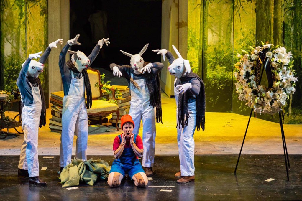 🥳 Un pomeriggio di colori, fiaba e serenità mentre fuori piove? Bene, la scelta giusta è quella di andare oggi al Teatro Malibran, la nostra seconda casa: alle 15:30 il sipario si alza su ‘Pinocchio’. In bocca al lupo a tutti! 🥳