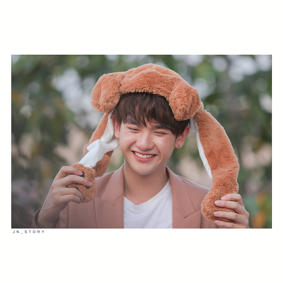 StoryJN's tweet photo. น่ารักเผื่อคนทั้งโลกไปแล้ว...

@achidb 
#นายท่านกรชิต 
#URAIxTheSixMoonsxBEAUTRIUM https://t.co/wpBtqHPmQQ