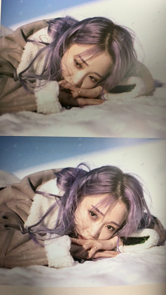 SBWRCHV's tweet image. I NEED THIS MOONBYUL PHOTOBOOK NOW!!!