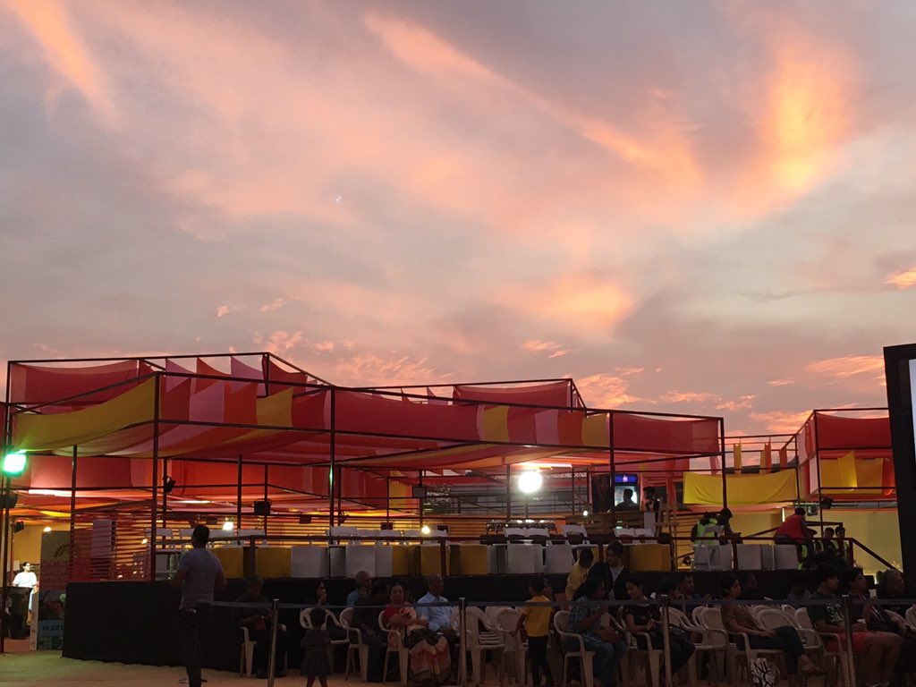 paragkhadilkar's tweet photo. Serendipity Art Festival 2019 #looktosee #serendipityartfestival https://t.co/yOXssYpKNv