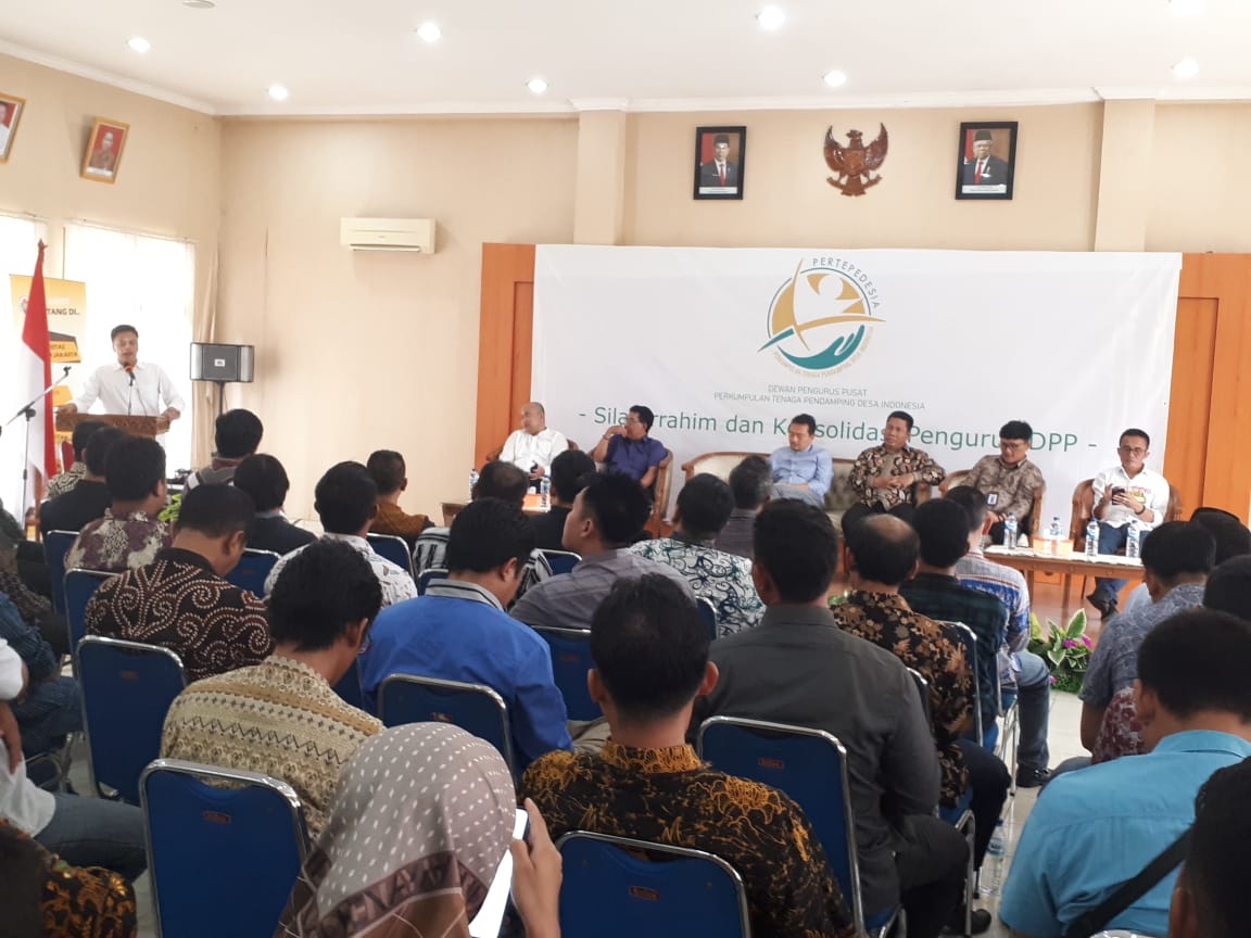 tppindonesia's tweet photo. Silaturrahim dan Konsolidasi Pengurus DPP Pertepedesia Demi #PertepedesiaHebat https://t.co/CNO0I5PD0U