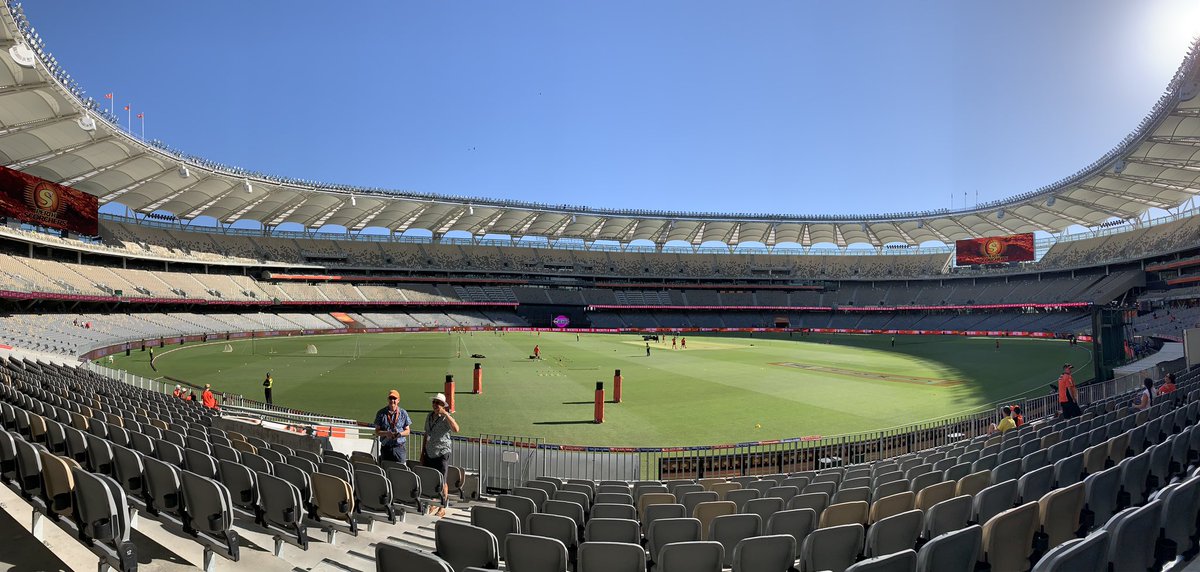 davvers605's tweet image. Back for another year to #GetScorched in #OrangeNation. Because we’re #MADETOUGH!