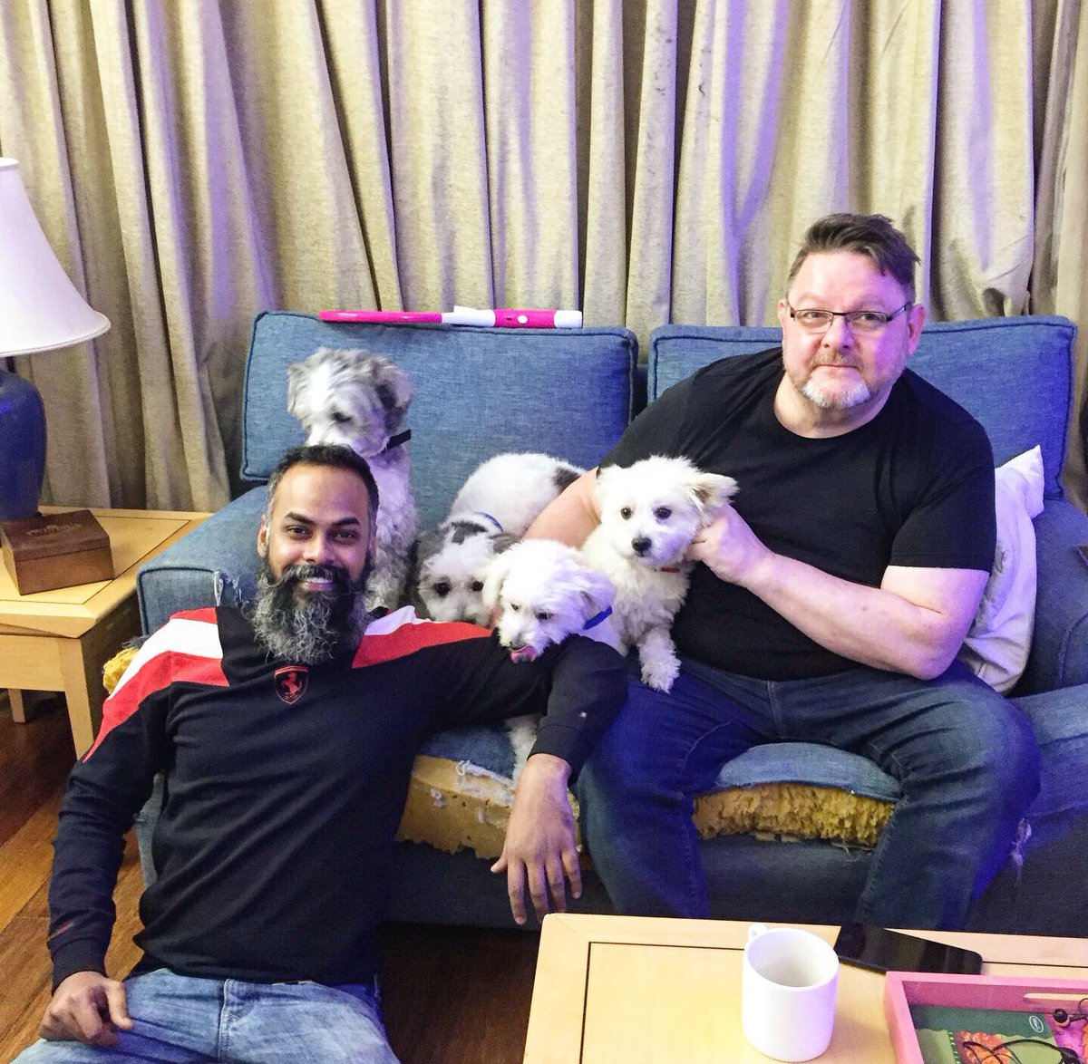 Rokib_visualart's tweet image. Good time with mr. Mattews house !
#saltwatertank #marinefish #fishloverbd #doglovers #beardman