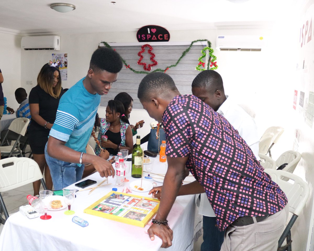 wflo's tweet image. Top story: @iSpaceGh: 'Highlights from Our End of year Festive Meetup. Thank you all for coming by. Happy Holidays 🥳🎄 #ParteAfterParte #CommunityMembers #Entrepreneurs #Developers #iSpace19 ' , see more tweetedtimes.com/v/17733?s=tnp