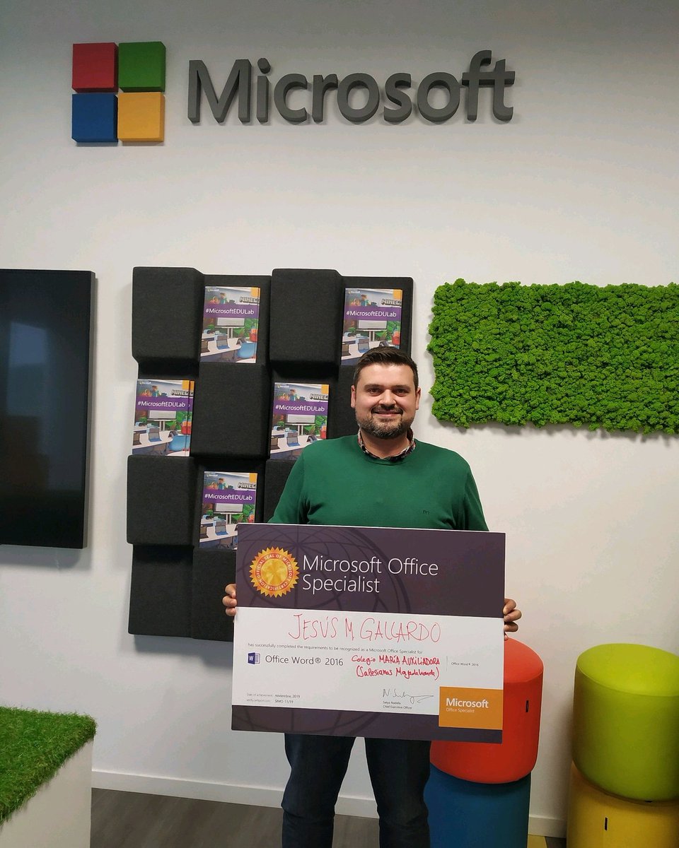 mauxelplantio's tweet image. Unos profesores del cole nos hemos certificado en #Microsoft365
Ahora somos #MOS Microsoft Office Specialist.Pero lo mejor es que se han sacado las dos mejores notas de Madrid y de las 5 más altas en toda España.Gracias a @MicrosoftEduEsp y su fantástico Edulab. @CertificaTICnet