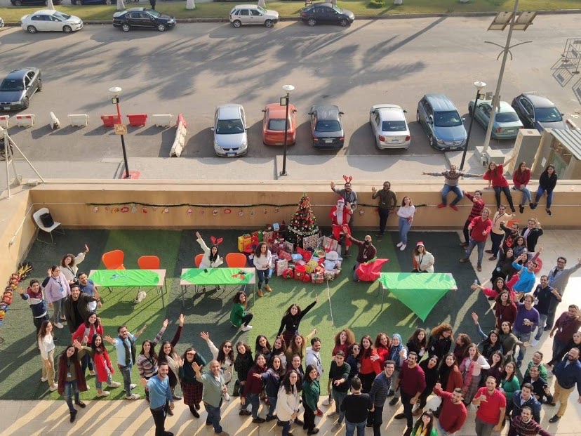 CarolAtDell's tweet photo. Merry Christmas from #PSS_Cairo to you! Such a great way to celebrate the season! #iwork4dell https://t.co/Pub8ZEWqBj