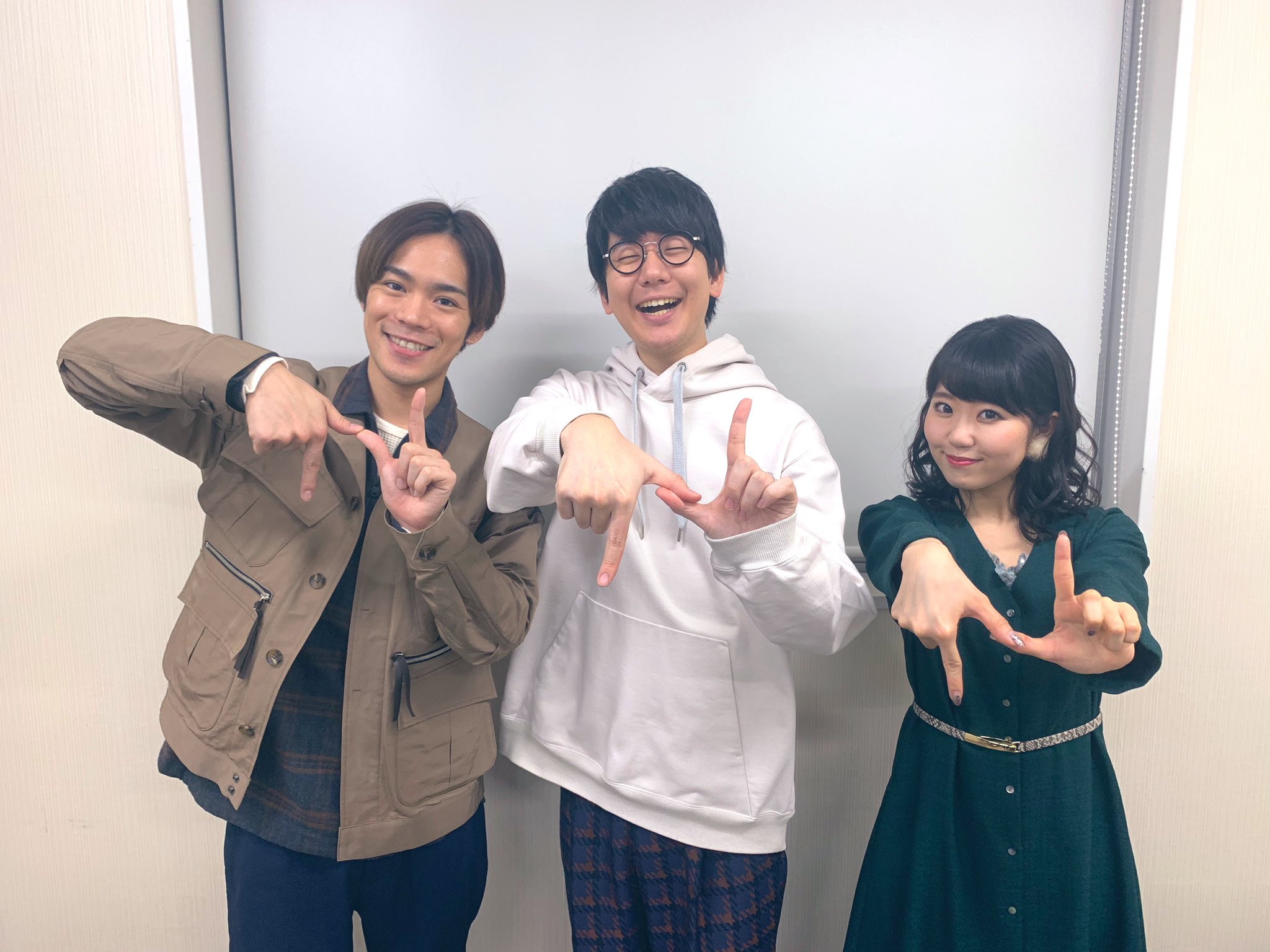 小野賢章 ジャンフェス 斉木楠雄のps難 ステージ ありがとうございました 最後の高速挨拶すごかったなぁ 声優さんってすごいなぁ 斉木楠雄のps難 Ps始動編 はnetflixで12月30日に配信スタート よろしくお願いします T Co Bvor3qdahb