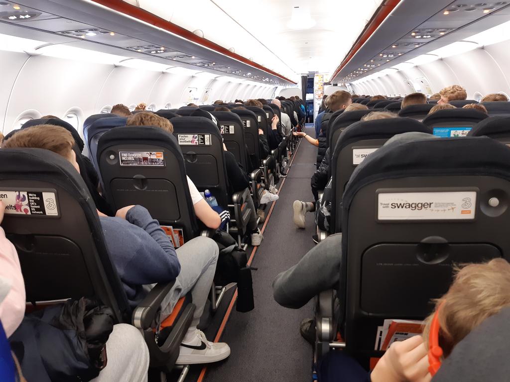 TKSSKI2's tweet photo. Ready for take off 🛫 Ciao Italy, we've had a blast! https://t.co/4HhuWvPLFa