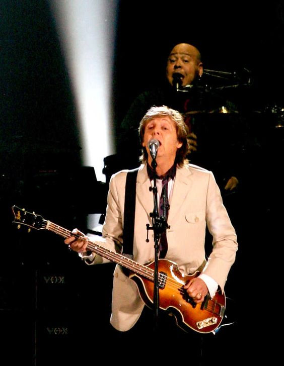 BeatlesArchive2's tweet photo. #PaulMcCartney + #AbeLaboriel https://t.co/VZE3iUSsYL