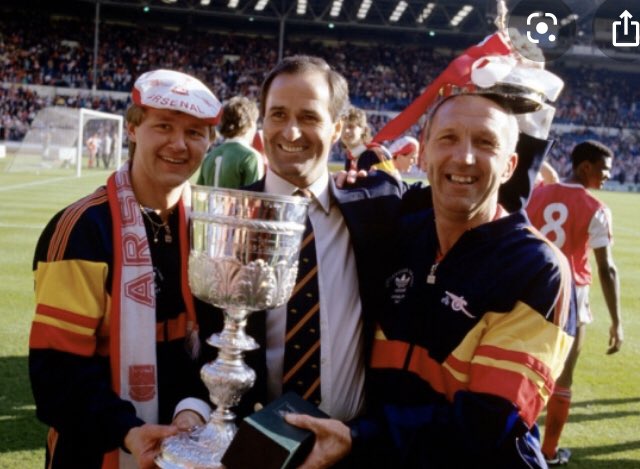 Theogiveusaball's tweet photo. I remember the scepticism around the appointments of these 2 very successful Arsenal managers.

Remember the quote “Arsene who”?

An old boys message to Arsenal Fans regarding Mikel Arteta - “Be patient &amp; get behind him and the team”.

#strongertogether 🔴⚪️🔴⚪️⚽️ https://t.co/NUJCZi6r7A