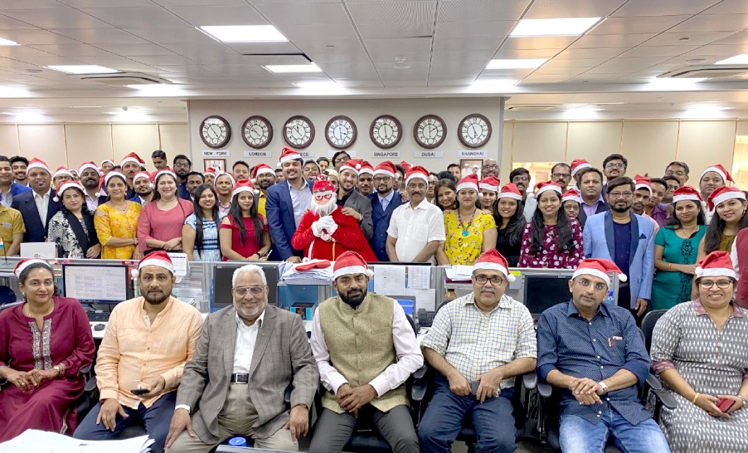 SunrichGroupCo's tweet photo. Sunrich Companies 2019 Christmas Celebration

#merrychristmas #christmas #christmas2019  #christmas2k19 #christmascelebration #festival2019 #festivalwishes #festivalcelebration #christmasgifts #santa #santaclaus #ChritsmasTrivia https://t.co/aBLhxW4QRX