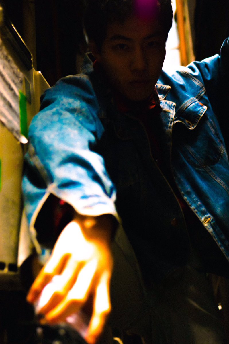 yamato_port's tweet photo. new photo📸
photographer 松尾くん
model 僕
#芝居 #役者 #俳優 #model #映画 #舞台 #演劇 #広告 #大和 #패션 #팔로우 #smallport #actor #model https://t.co/dKpW3qdMpH