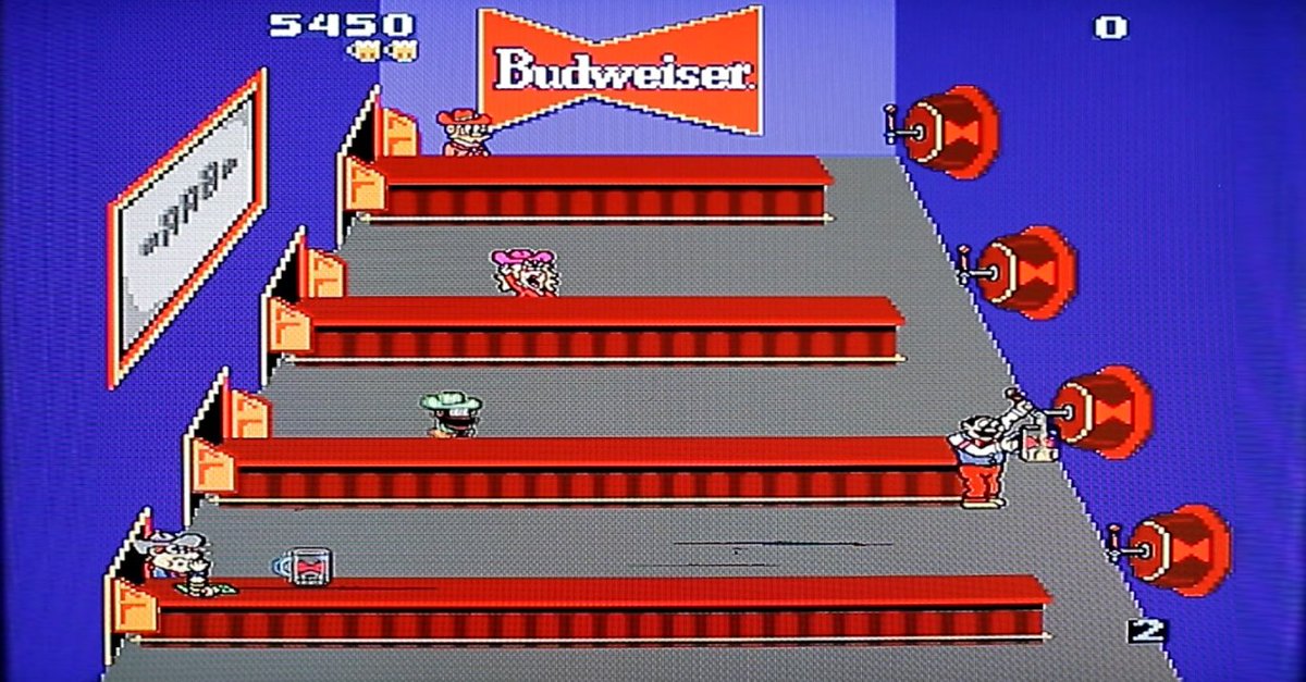 where_beer's tweet photo. ๐น๏ธDo you know other beer related video games? I only remember this one from 1983. And I sucked at it.
#tapper #rootbeertapper #beer #craftbeer #indiegamedev #gamedev #ScreenShotSaturday #retrogame #retrogaming #indiegames https://t.co/WyjwF1w0Jk