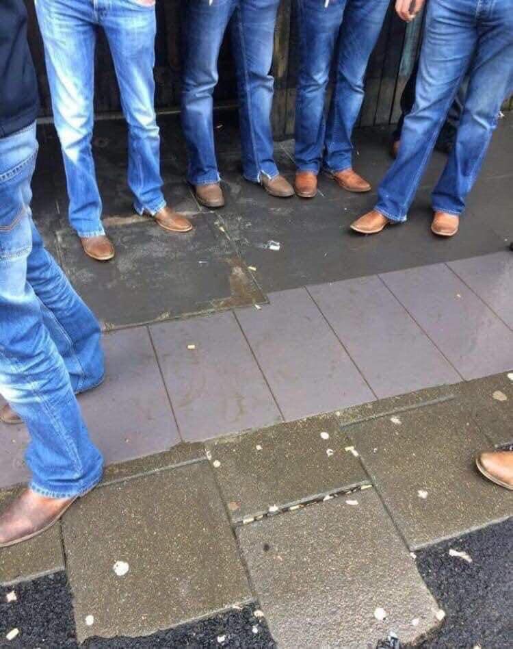 UKNoContext's tweet photo. all the once a year drinkers are about to hit town any second now https://t.co/qUai3YpQg8
