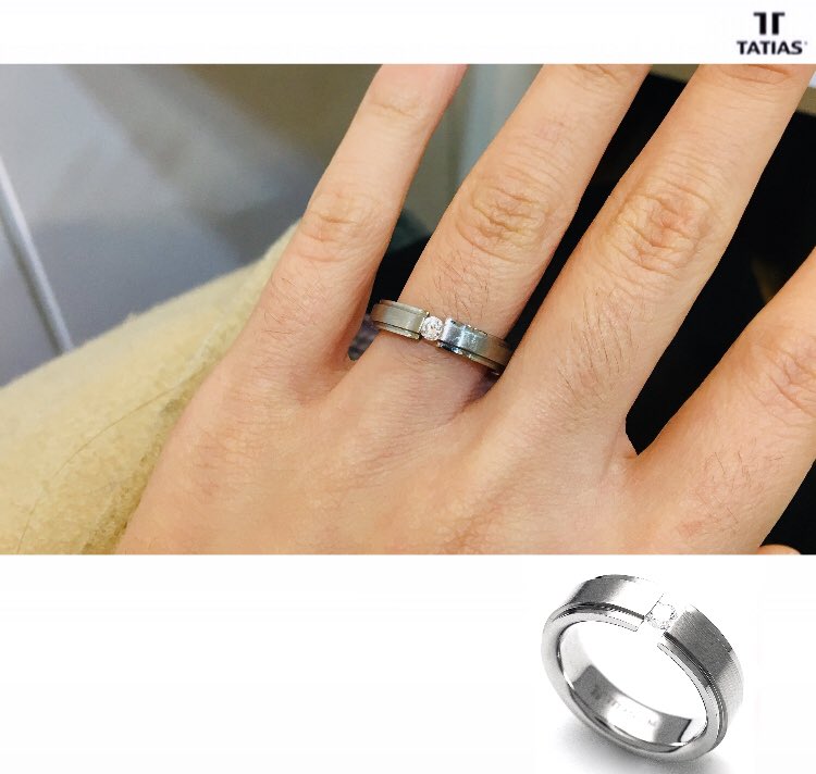 tatiasdotcom's tweet photo. Titanium Ring TQ-209
The sophisticated design combines the central writing surface with the high gloss surface treatment to emphasize luxury:)
Visit our website for more information.
https://t.co/STkPd1KmSL
#TATIAS #CoupleRing #TitaniumRing #JewelerRing https://t.co/OFyyLxYSDz