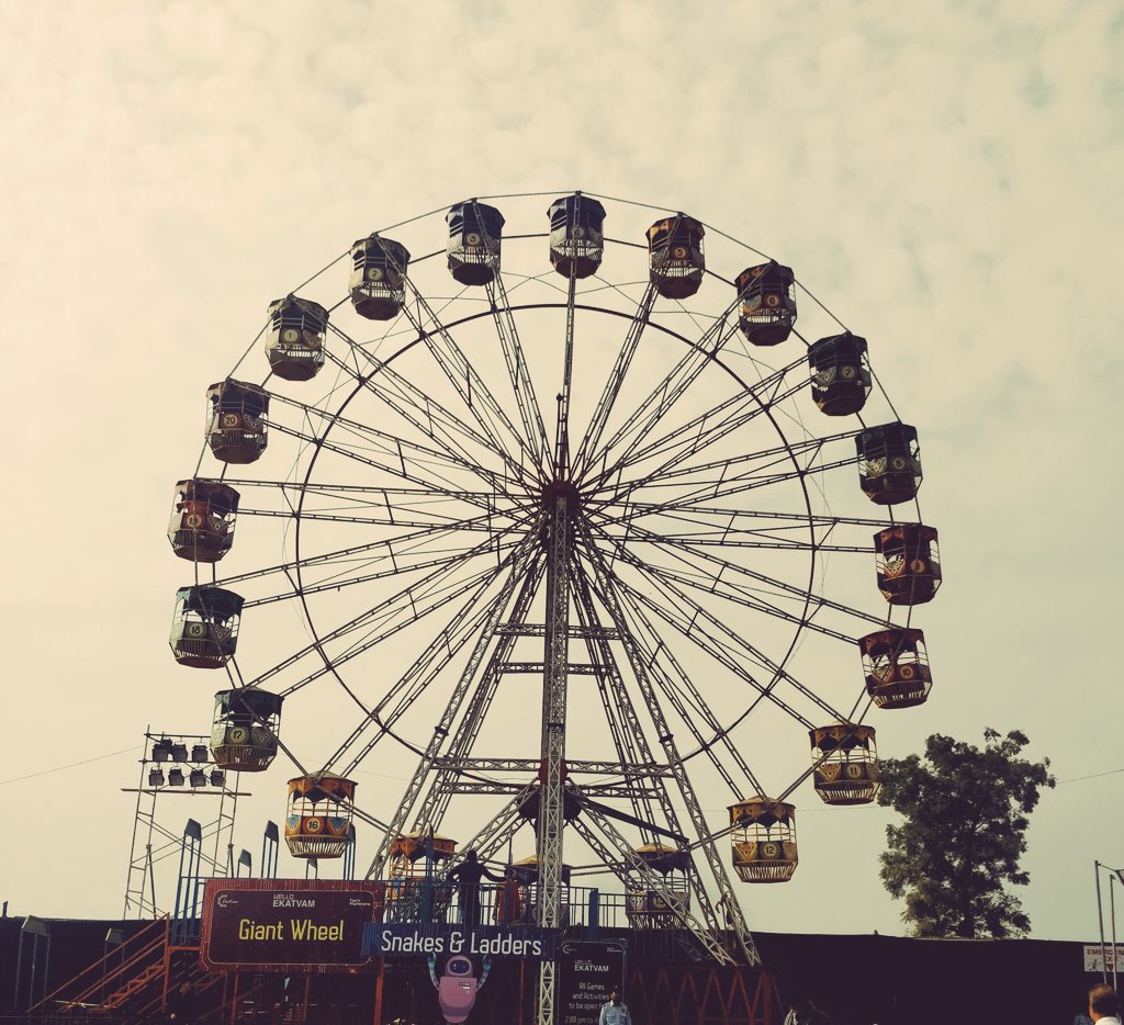 Bhakti_sh's tweet photo. #joshpune #Ekatvam20 ...Carnival is all set to welcome you and entertain you! Get set for Digital Masti! Come one...come all! https://t.co/NEPExMUrA3