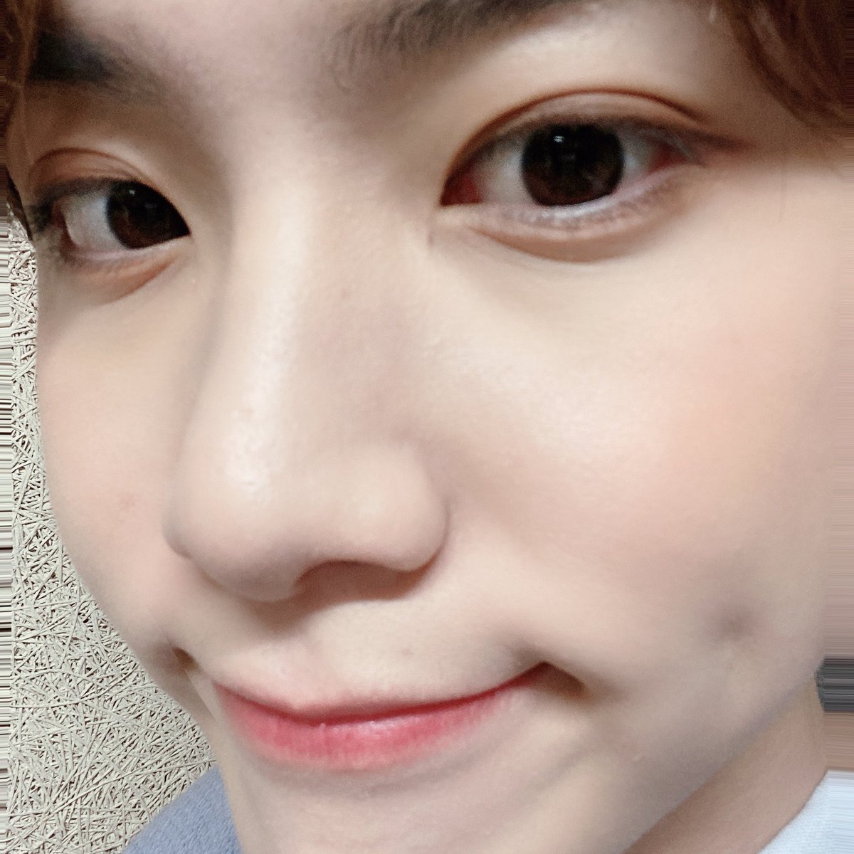 KDH_official's tweet photo. 황제 폐하가 된 동하니의 팬사인회🤴
오랜만에 팬분들과 함께해 즐거움이 73배가 되었습니다❤️🖤 오늘이 스페셜한 하루가 되셨기를 바라며, 추운 날씨 감기 조심하세요💪 또 만나요😬👋

#김동한 #KIMDONGHAN https://t.co/W4l9zHEunU