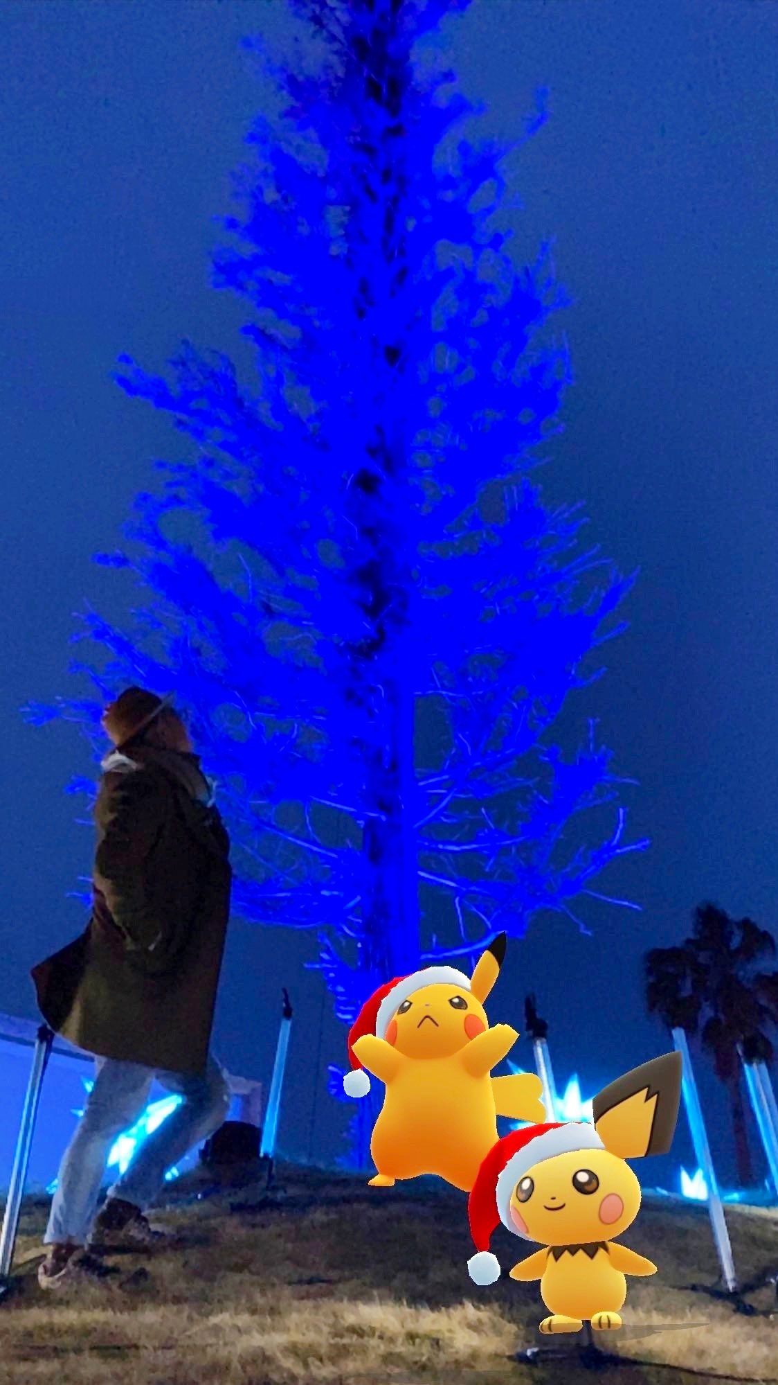ヒデ ポケモンgo 集合写真クリスマスモード 足跡表示になる前の をタップして が表示されるコツがわかんねぇ なかなか にならないんだけど誰かおせーて まむぶいちゃん Mamumelody ポケモンgo Gosnapshot Pokemongobuddy 集合写真
