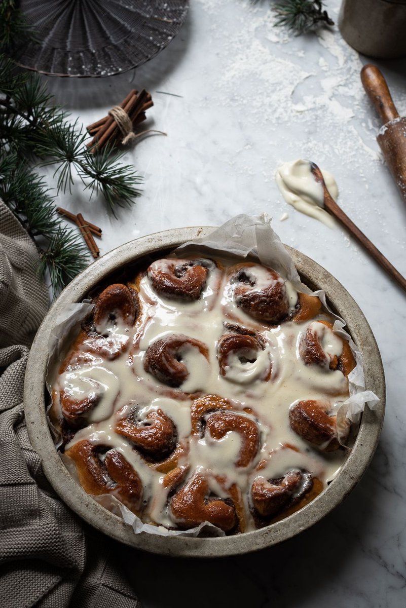 Boozy_Foodie's tweet image. Some festive inspiration from one of my favs!  Check out these yummy treats from Bibby's Kitchen @Bibbyskitchen.  #FestiveBakes #HolidayEats 
buff.ly/35DS4Ll