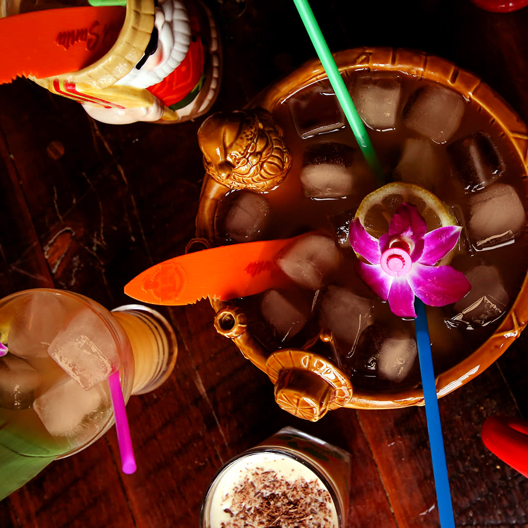 visitlauderdale's tweet photo. Christmas goes tiki at @flight19ftl's Sippin' Santa On Las Olas pop-up bar here till the end of the month. https://t.co/IVQswaxZsY #VisitLauderdale https://t.co/qj6L9spM13
