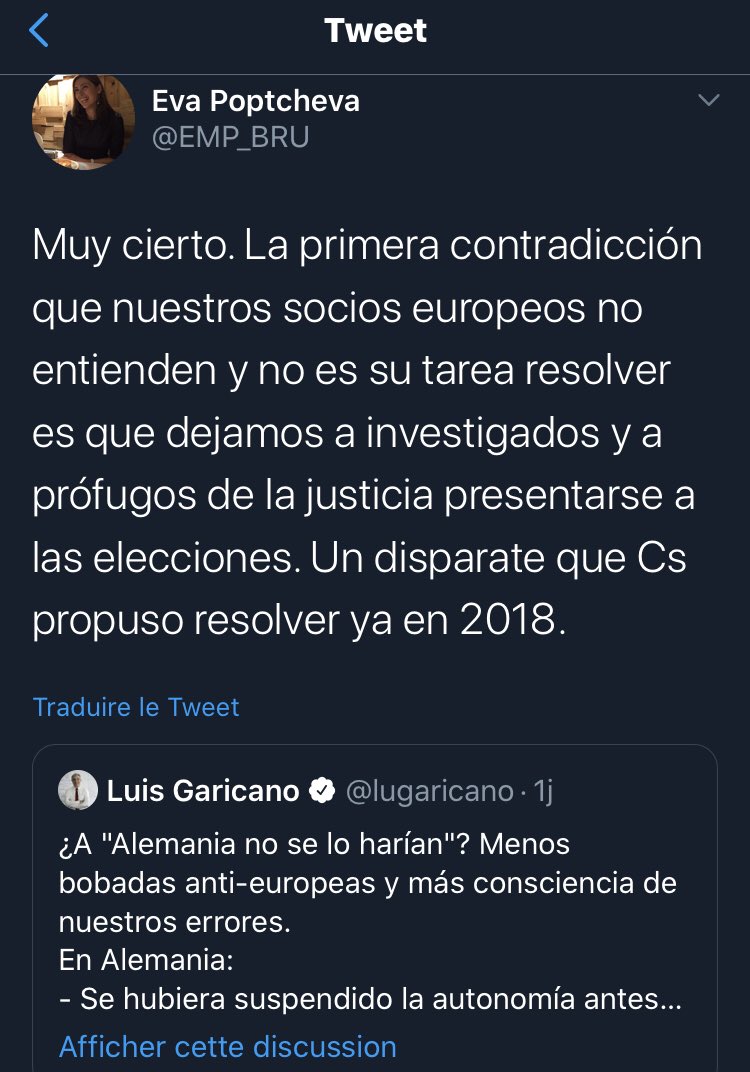 quatremer's tweet image. Ce compte Twitter d’une eurocrate espagnole du secrétariat général (SG) du PE vient d’être supprimé après que j’ai réagi à ses tweets mensongers et anti-indépendantistes. C’est le SG qui a pris la décision d’interdire l’accès du PE aux élus catalans indépendantistes en juin.