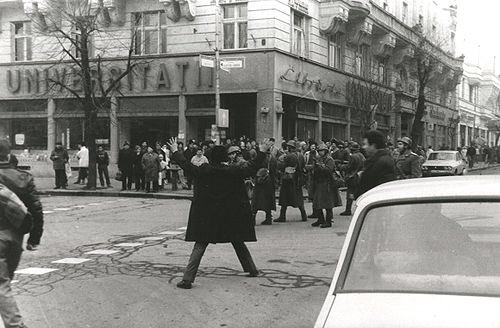 Wijnand Marchal On Twitter On This Day In 1989 Violence Broke Out On Piata Unirii In Cluj Napoca Romania Revolution1989 Romanianrevolution