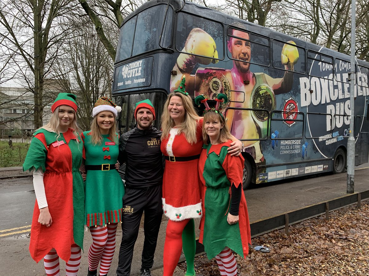 TommyCoyle89's tweet photo. Today we deliver Christmas with huge help from @childrensuni 🎄 
 
Hull &amp; Proud always love ya’s. Merry Christmas everyone. It’s been an amazing year. https://t.co/3c1qbyIyzD