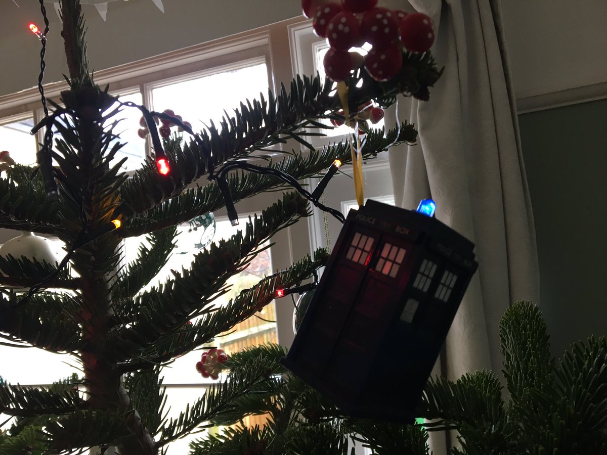 Gareth_Roberts_'s tweet photo. Oh yeah. #MerryGeekmas everybody https://t.co/EtKDs7xvYk