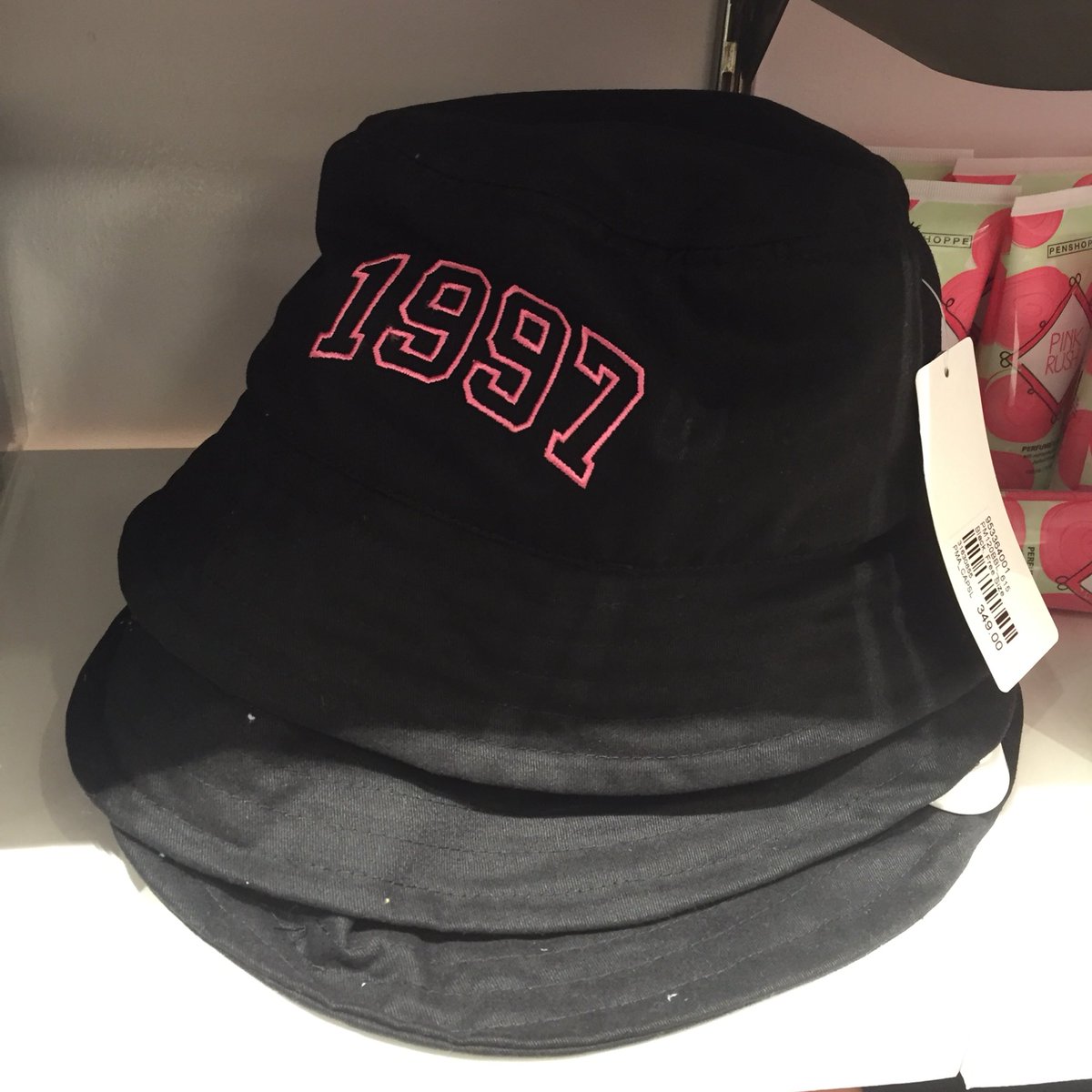 bucket hat penshoppe