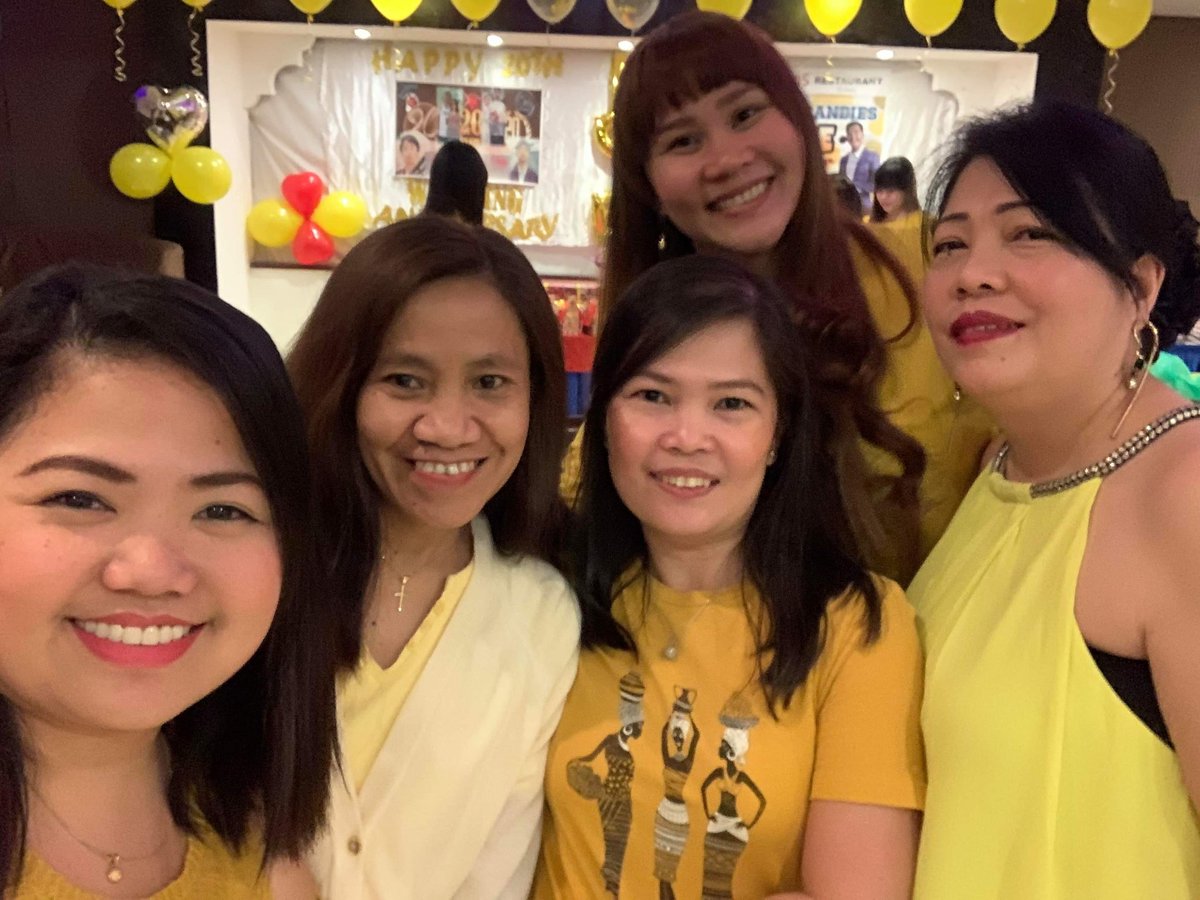 ysa_invasion's tweet photo. Celebrating KIANO Candies UAE Christmas Party and the DIZON COUPLE 20th Wedding Anniversary..

#PUSHAwardsKiaNos 
#GinoRoque 
#KiaraTakahashi https://t.co/6GYi1IXD5F