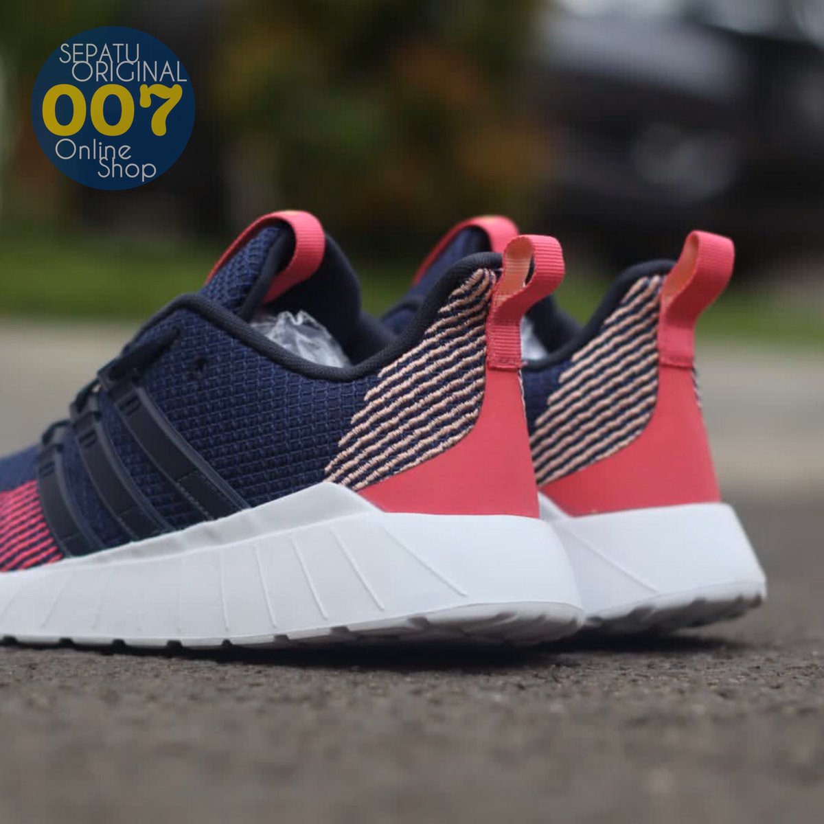 adidas questar flow navy