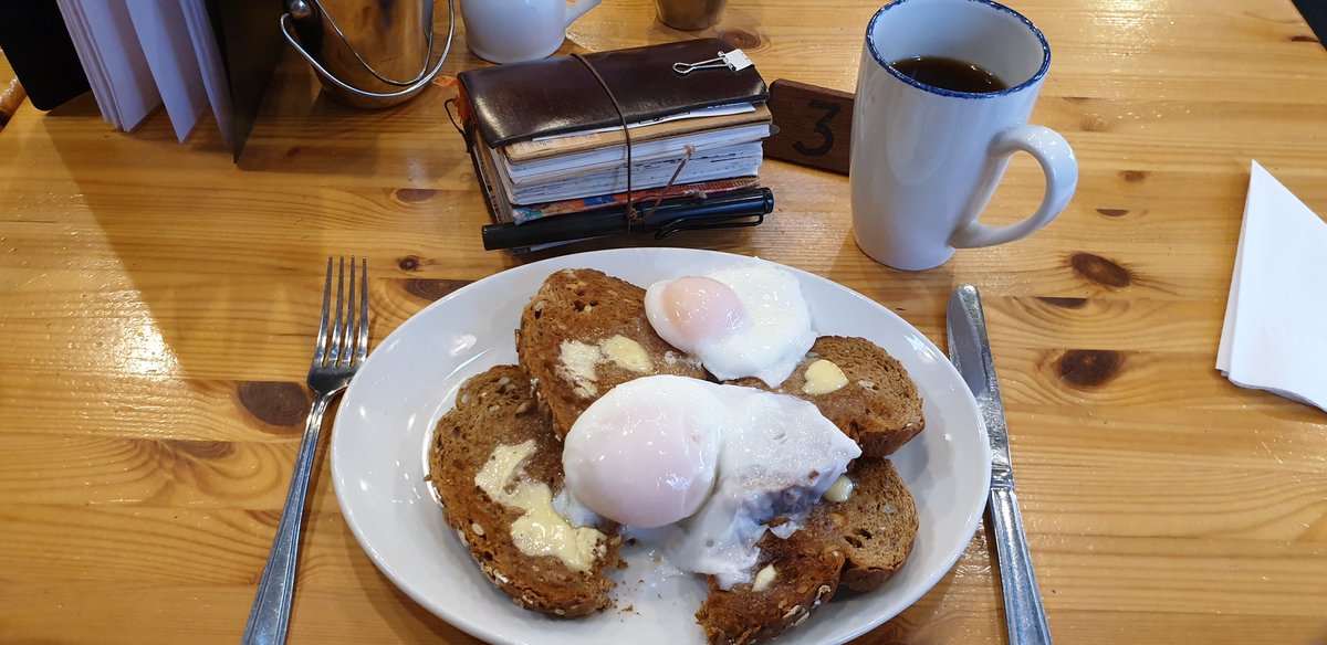 GumOnMyShoeBook's tweet photo. Fab festive breakfast at @blacksmithsbels in #belsay #Northumberland
#saturdaymorning #SaturdayKitchen #poorRudolph https://t.co/WQl5Lfs32J