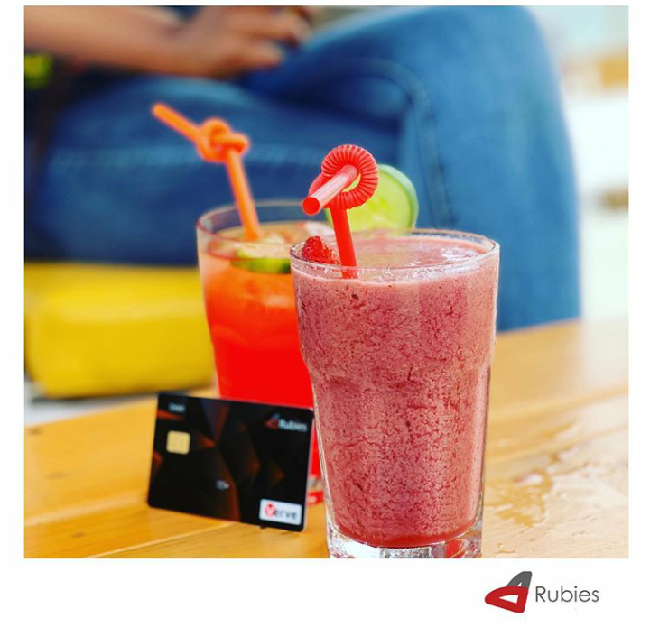 rubies_ng's tweet photo. All our banking services are superb and since it's weekend, let's crush on this our 'Awesome Free Debit Cards' Have you requested for yours?
#RubbiesBank #digitalbanking #FreeDebitCards #BankonYourOwnTerms https://t.co/X4Xo1vx96n
