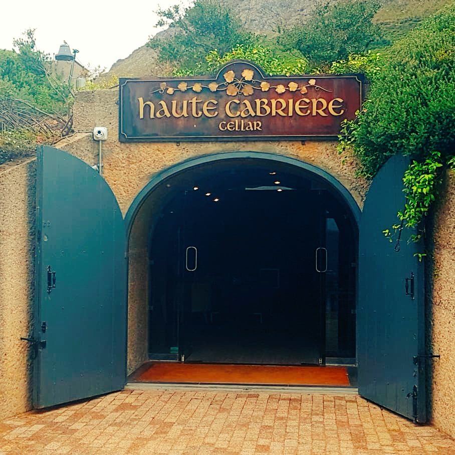 Leigh_Andrews's tweet photo. CLOUDY WITH A CHANCE OF MCC | 🥂🍾 Lovely family morning breakfasting at @HauteCabriere, with beautiful views of the @Franschhoek_SA valley below. Full #review of breakfast and the MCC tasting on @bizcommunity's @Biz_Lounge soon! 🤓📝#Franschhoek #Foodreview #ThisisChardPinot https://t.co/AdMpjQxLJo