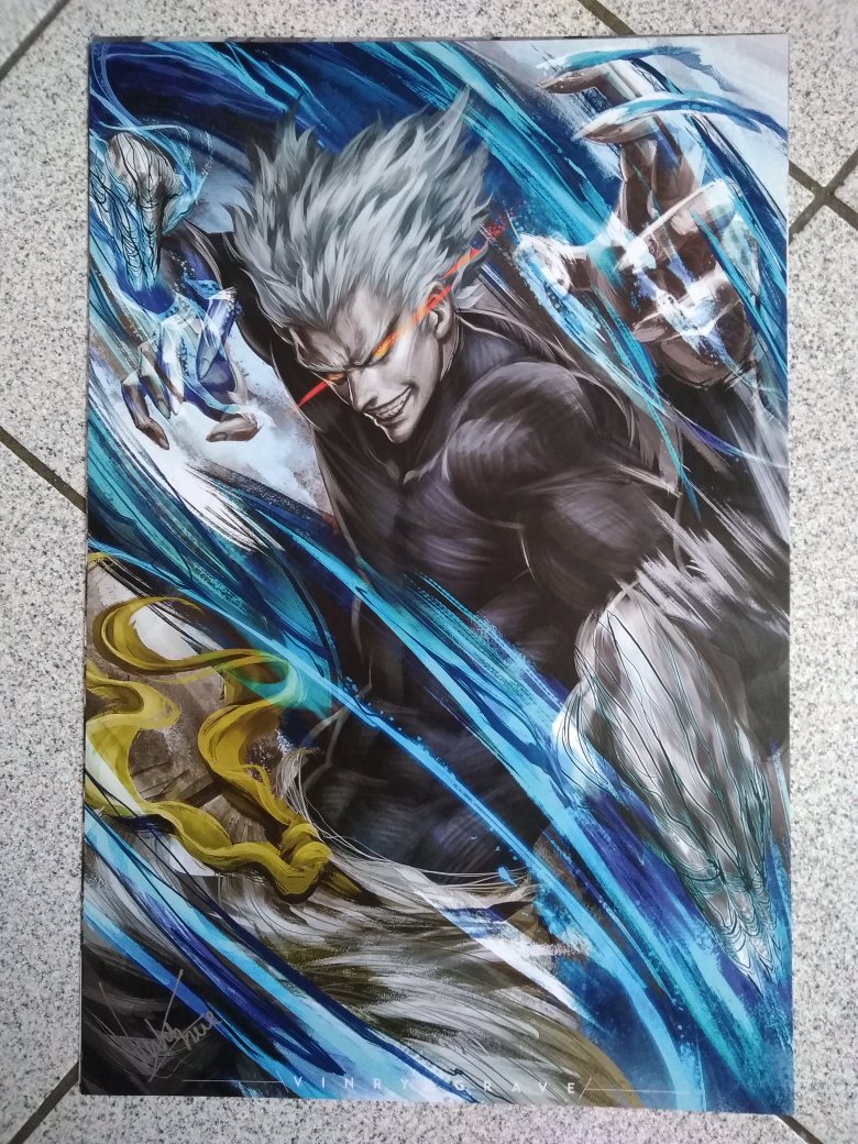 greg_touchdraw's tweet photo. Les œuvres du GOAT @vinrylgrave sont arriver, et sérieux la claque😍 elles sont encore plus dingue en vrai, une qualité et un style parfait, le boss international du fanart manga!😍 https://t.co/NrrPdXeRbk