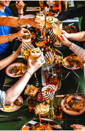 The countdown to Christmas is getting closer 4 DAYS LEFT!
Don’t forget to book with us at:

clutchme@clutchchicken