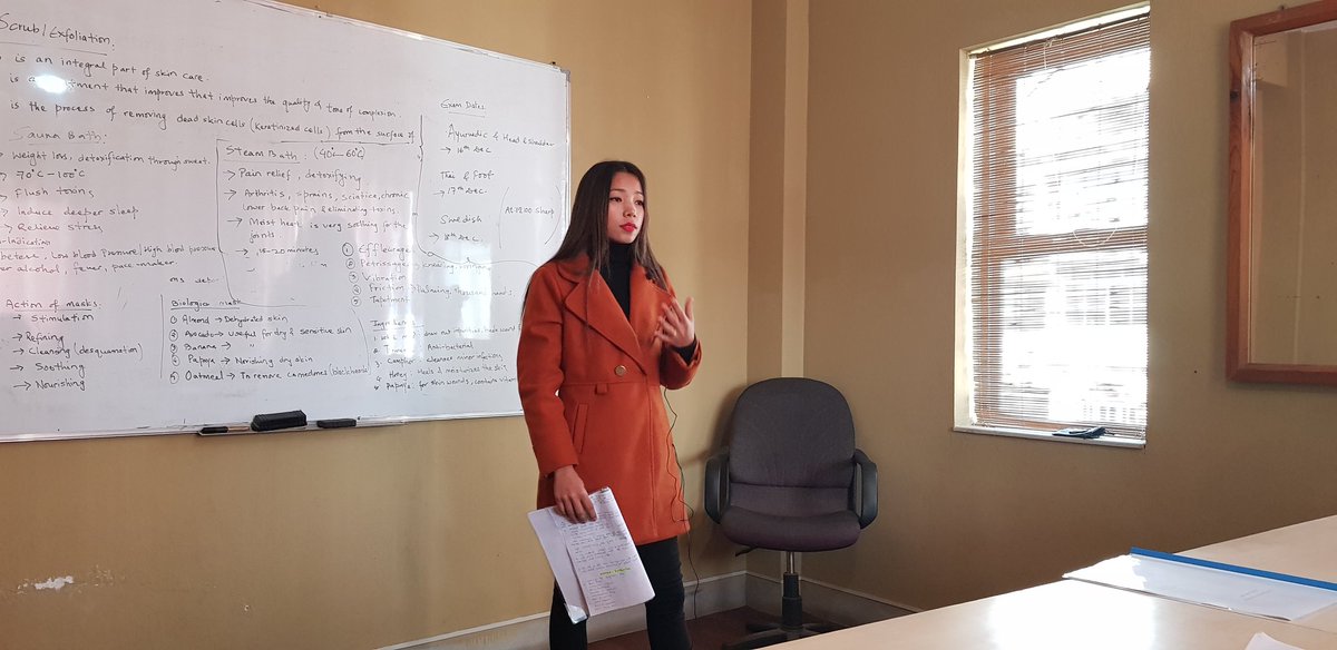 AIPA_nepal's tweet photo. Even food and drinks that are supposed to be 'instant' require planning. 👏 Well Done Ms. Samailima, Ms. Shreeya & Ms. Sital. Today's presentation on Spa & Massage Therapy Topics was brief and done it properly.
#AIPAGraduates #AIPA #SpaTraining https://t.co/UNSxfwbCLh