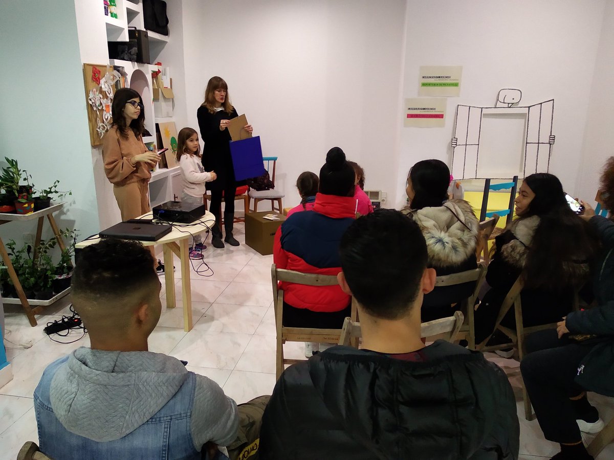 sevegodina's tweet photo. . Estamos #Pignatelliando Muestra de resultados y premios en #ElPajarcico de la  @carreragancho Alebrijes, comics, muebles restaurados, fotografía, interculturalidad, convivencia, arte, BARRIO @FundacionOzanam @FedeAbizanda @rubenteatrArte @PilarBernado @ICIZaragoza @zaragoza_es https://t.co/fLLbH6BhON