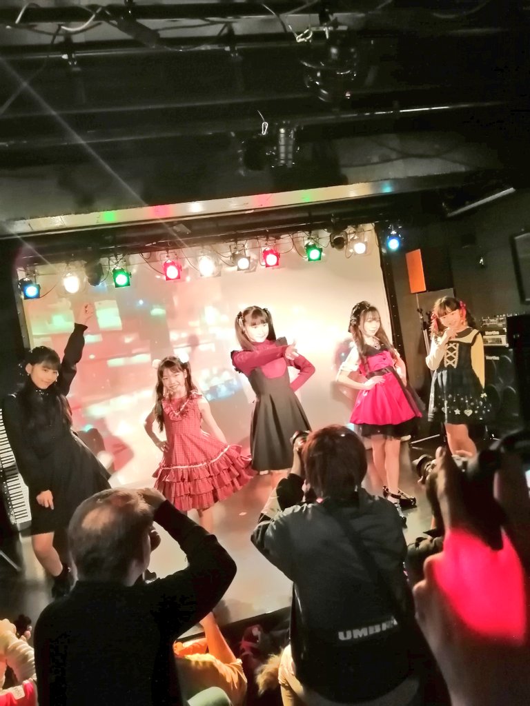 arcokuco's tweet photo. ちぃちゃん💓
ライブも
ファッションショーもみたよ✨
ちぃちゃんの笑顔好き😊
また会いに行くよ
#KIDJAM 
#田村千尋 https://t.co/b3jrH3hG1p
