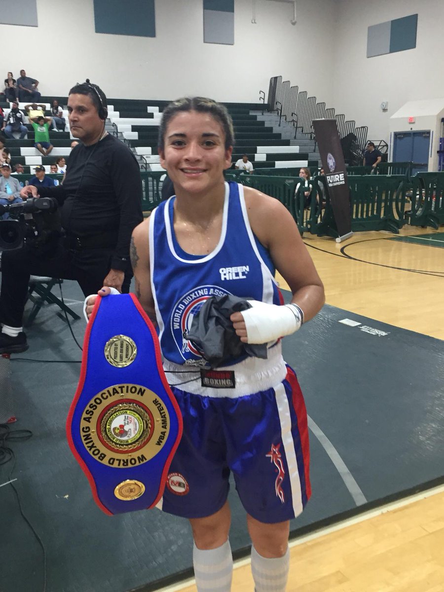 Lautaro68718425's tweet photo. Desarrollamos boxeo #FutureWBAchampion @WBABoxing @GilberticoWBA #equipoAMB #WBAteam #boxe #boxing #boxeo #wbaboxingofficial https://t.co/mroKD0KTO9