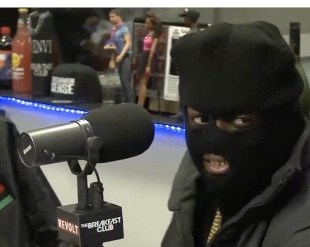 osoroyal's tweet photo. When you tryna claim the reward money but you ain’t no snitch https://t.co/FRKWAwUdHG