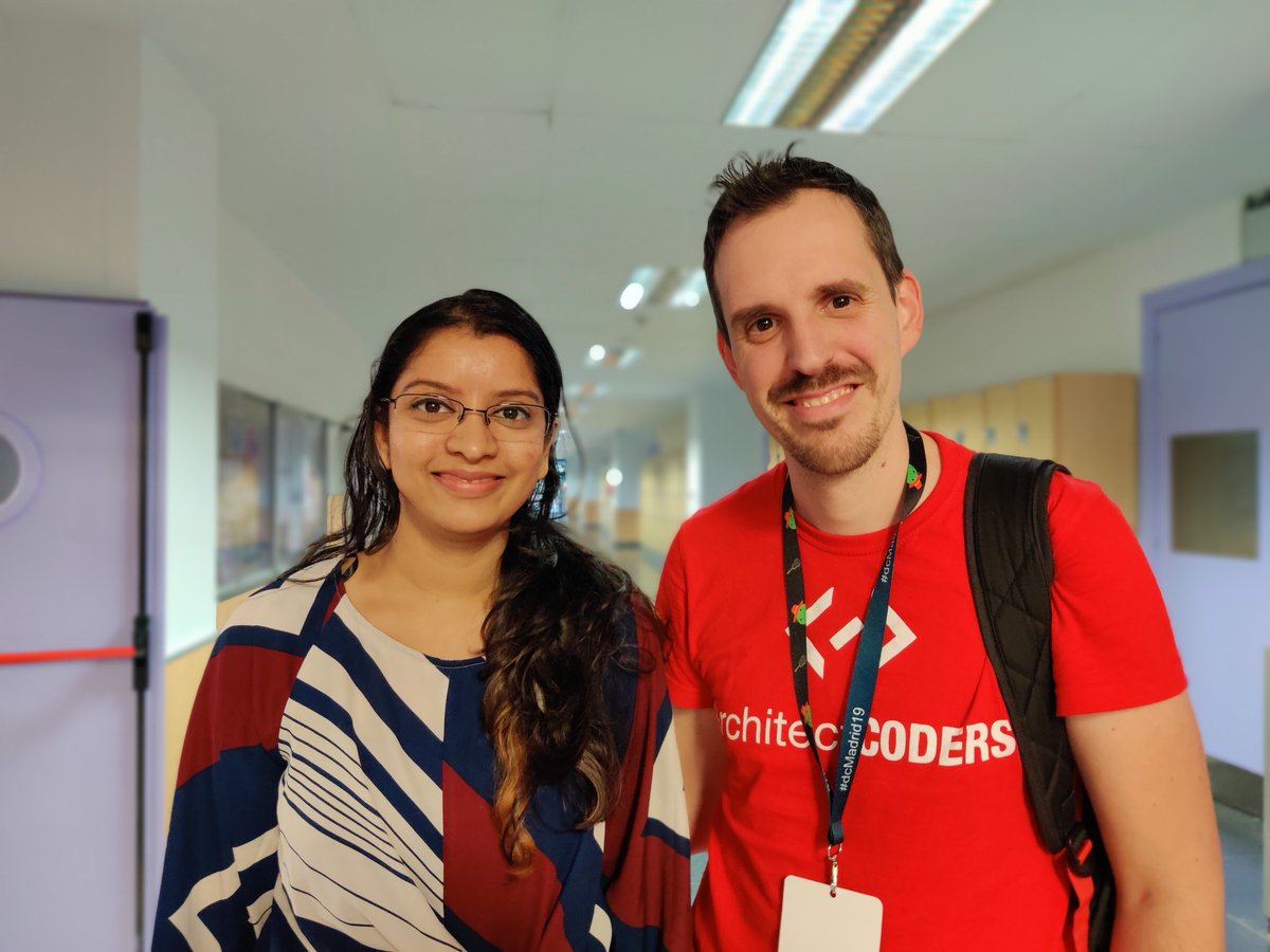mayuri_k's tweet image. Learning to keep up with Jetpack compose updates with @lime_cl at @droidconMAD #dcMadrid19 #androidev #kotlindev