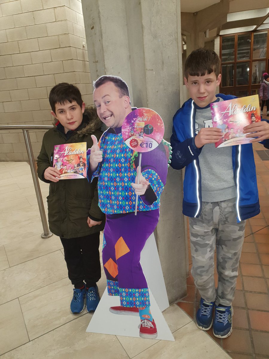 darraghcurtin's tweet photo. Another fantastic night at #UCHPanto. Congratulations to all involved for creating new Christmas traditions in Limerick and memories that will last a lifetime for all attending. Shout-out to Myles and Richard! #UCH #3Wishes @ilovelimerick #Aladdin https://t.co/4ju971OWDd