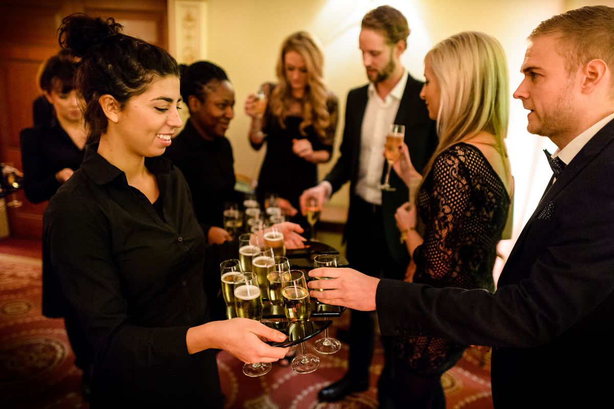 It's time to pop the bubbles and celebrate the festive season <a href="/CreateFood/">Create Food</a> <a href="/chandco/">CH&CO</a>   #drinksreception