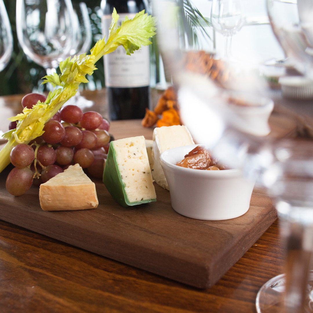 There’s nothing quite like Christmas to connect and reconnect with friends, family, and colleagues....to share the best things in life-plates, bottles and stories.

Come and join us one last time before the big day.