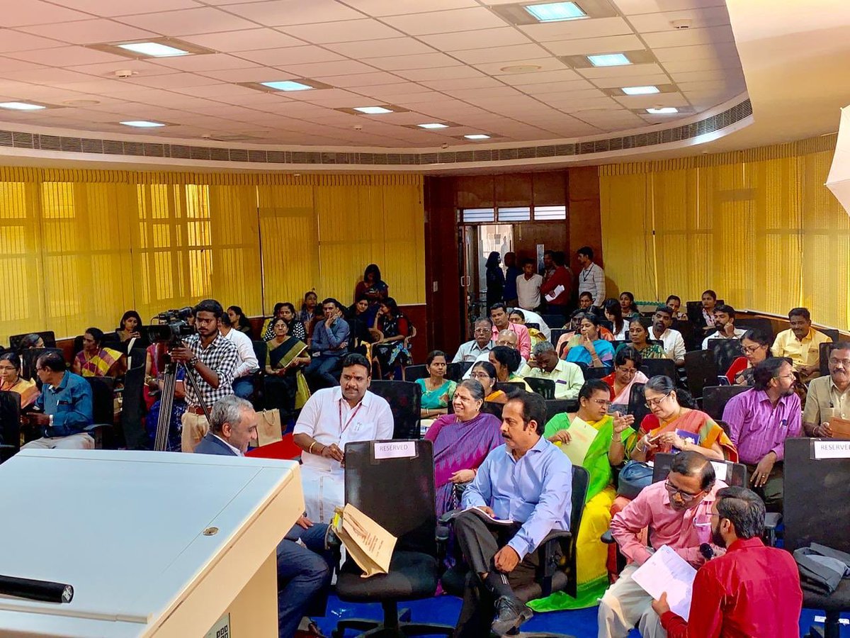 DrRGAnandOffice's tweet photo. 15 ஆண்டுகளுக்கு முன்பு பாலியல் துன்புறுத்தலால் பாதிக்கப்படும் குழந்தைகளுக்காக கொண்டு வந்த #CPCRACT 2005 சட்டத்திற்கு புத்துணர்வு அளித்த சென்னை கருத்தரங்கம். https://t.co/LTMV3fJkPo
