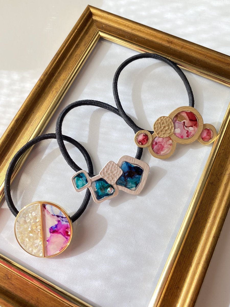 0_rei_1's tweet image. いよいよ明日はマクハリハンドメイドフェスタ出展です！
少し寒そうではあるけど、お天気は開催時間中はギリギリ持ち堪えてくれそう。
ご来場の際はあったかくしてきて下さいね。
年内最後の対面販売、たくさんの方に楽しんでいただけますように(*^^*)

#ハンドメイド
#マクハリハンドメイドフェスタ